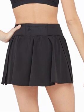 SPANX Black Pleated Athletic Skirt